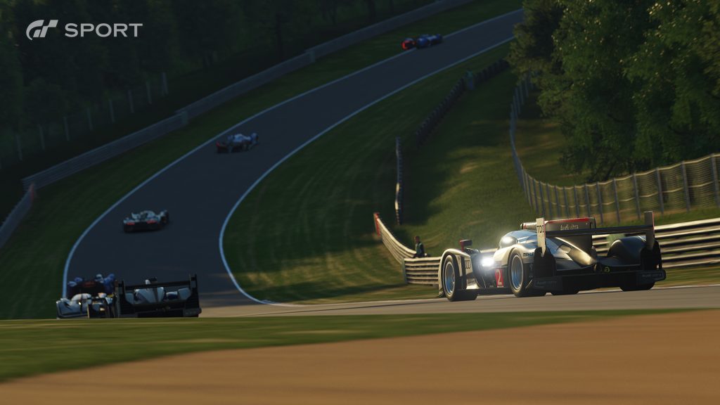 GTSport_Race_Brands_Hatch_01_1465872914